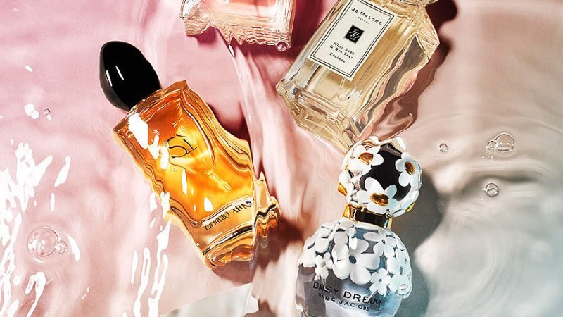 Reasons-To-Launch-A-Fragrance-Line-With-Your-Beauty-Brand-900x1024